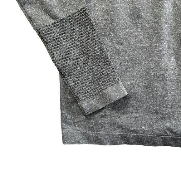 NWT FABLETICS Musetta Seamless Top Gray Size Medium - Picture 4 of 6